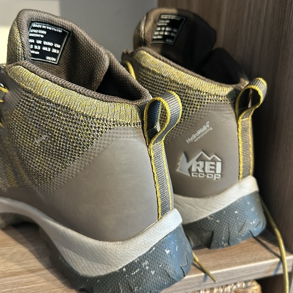REI hiking boots - Picture 15 of 15